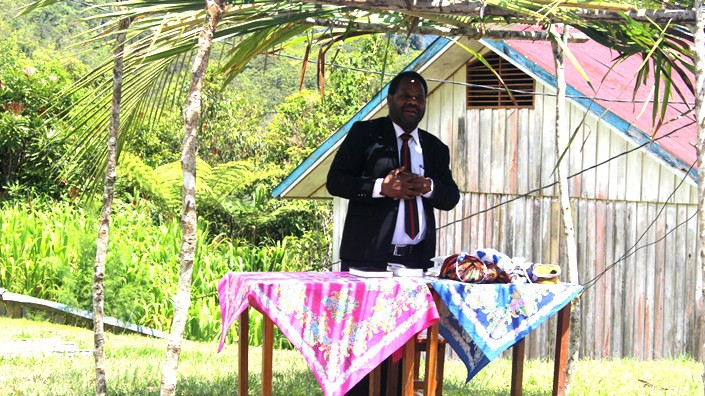 Read more about the article Penjelasan Atas 3 Pilar Visi STTR Wamena